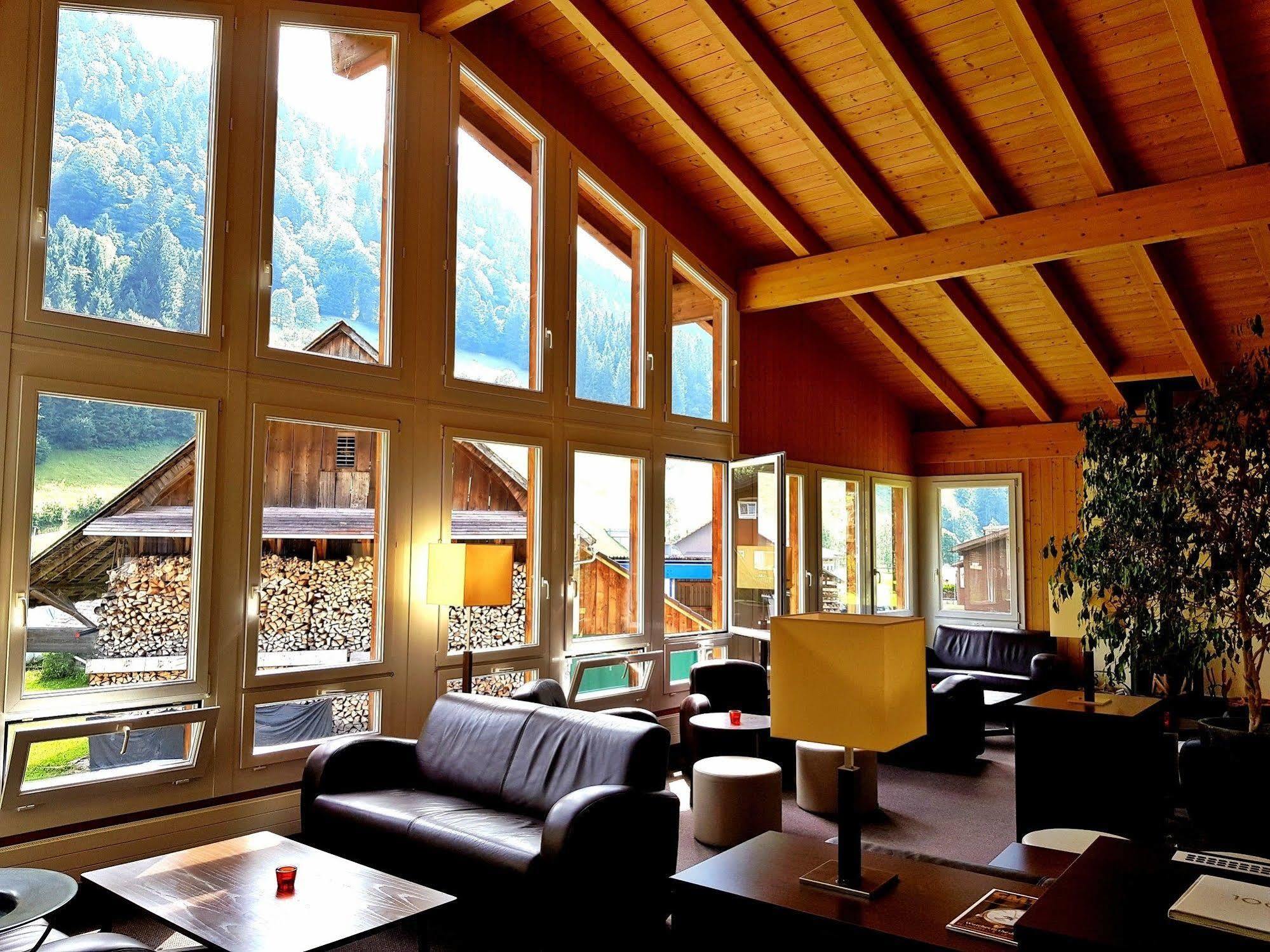 Hotel Cathrin เอนเกลเบิร์ก ภายนอก รูปภาพ